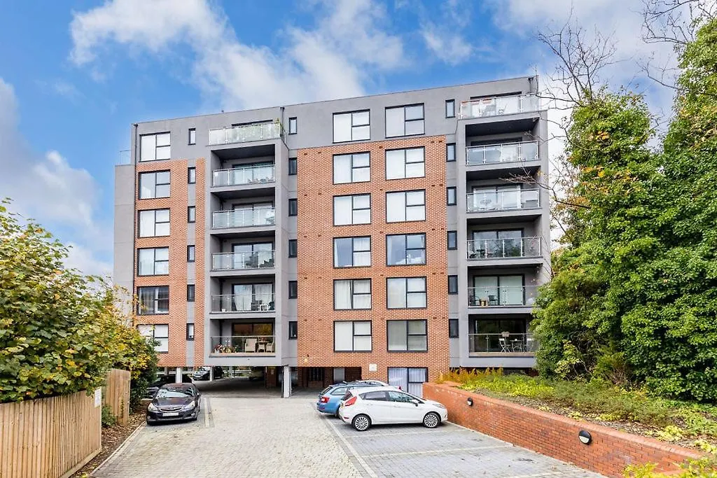 Stylish Town Centre Apartment, W Parking, Nr Beach Bournemouth 0*,  United Kingdom