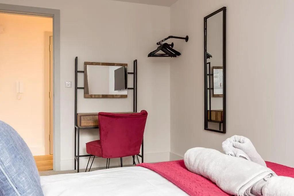 Apartmán Stylish Town Centre Apartment, W Parking, Nr Beach Bournemouth