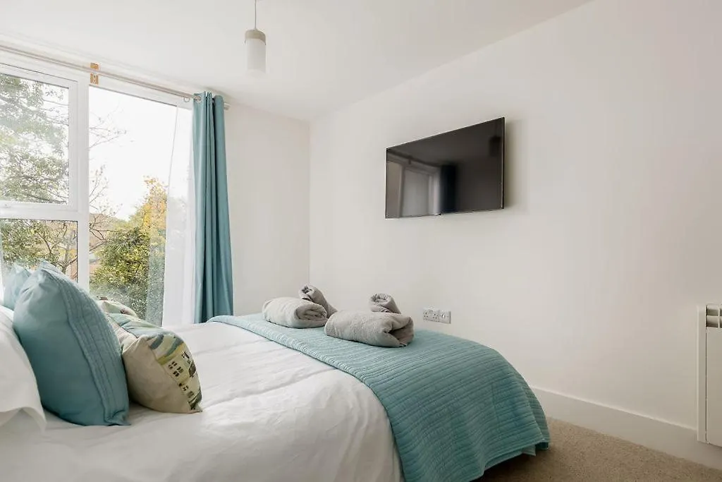 Stylish Town Centre Apartment, W Parking, Nr Beach Bournemouth Velká Británie